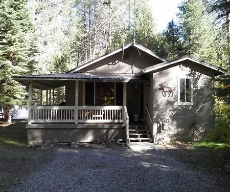 1347 Chinquapin Hotel